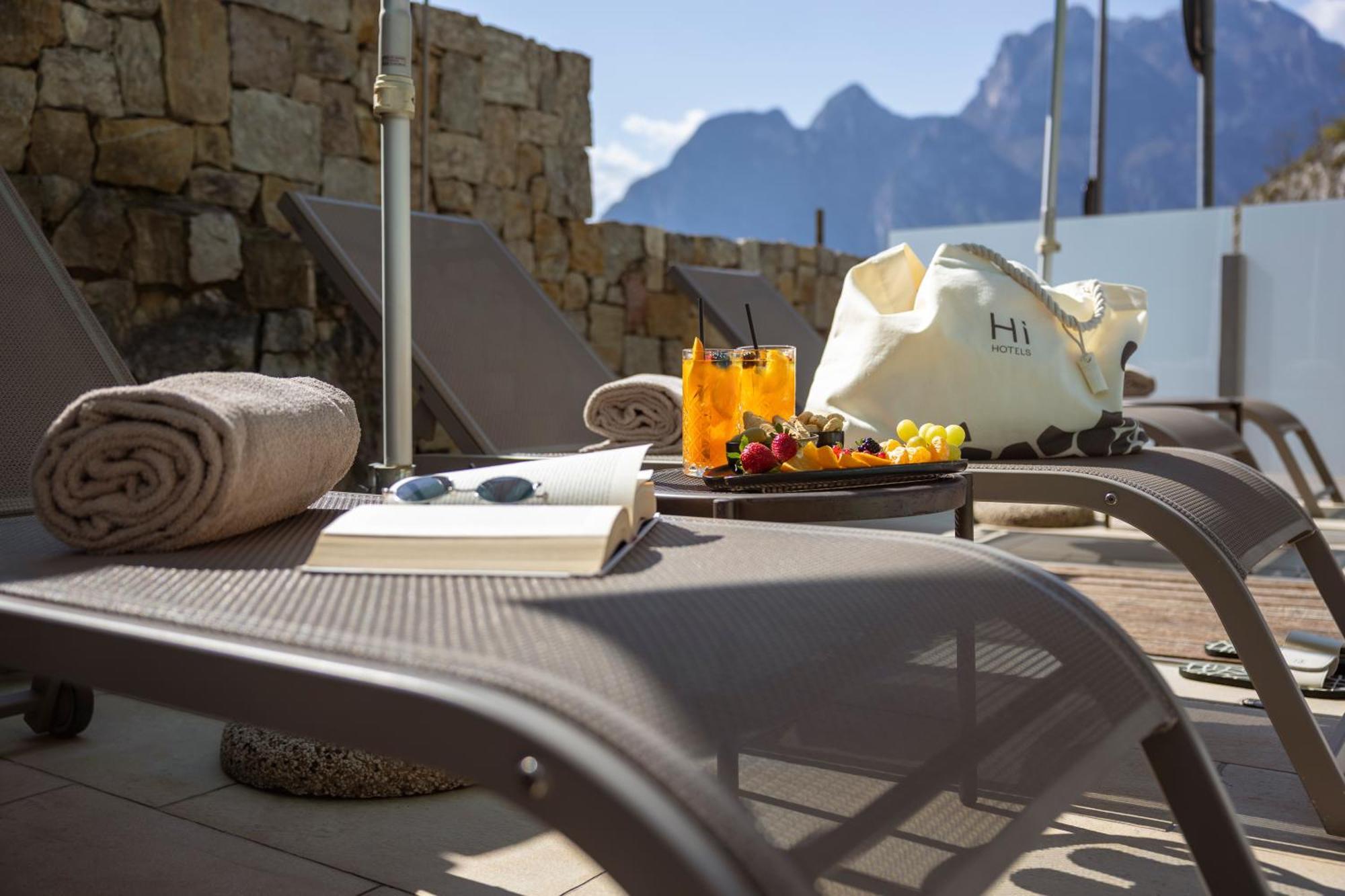 Hi Hotels Torbole - Pool & Spa Torbole Sul Garda Exterior photo
